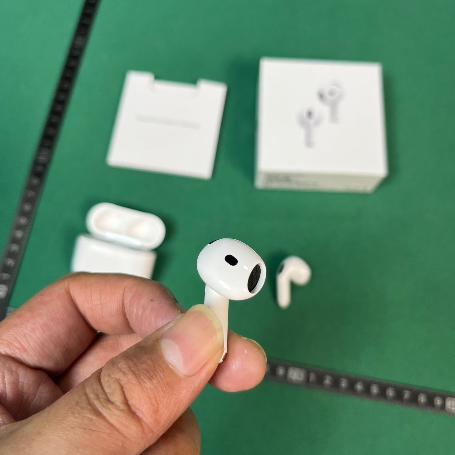 AirPods 4 -Vendors